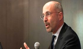 FBI در حال تحقیقات از رابرت مالی به دلیل نحوه استفاده از اطلاعات محرمانه است

