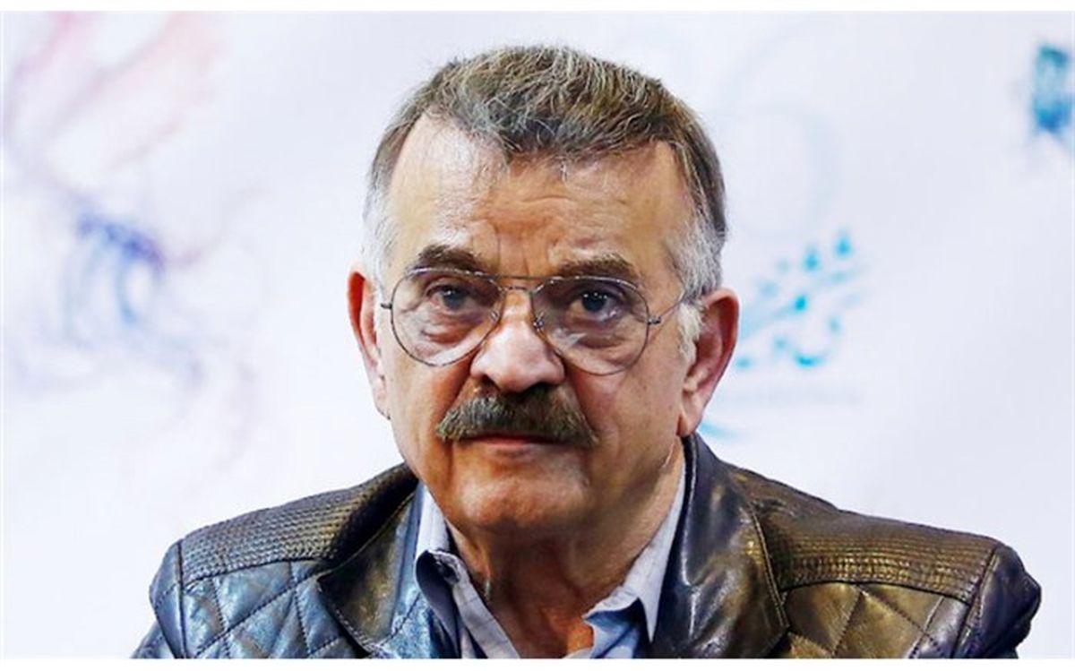 تکذیب بستری شدن مهدی فخیم‌زاده در بیمارستان