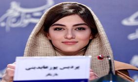 شباهت خانم بازیگر به خواهرش