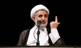 ذوالنور: هر شناوری که بخواهد از تنگه هرمز عبور کند را می‌توانیم از سمنان، تهران و مشهد بزنیم/ ویدئو