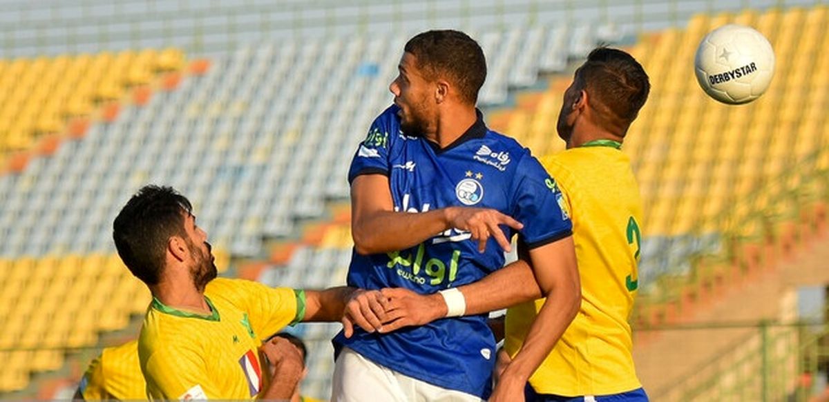 بردهای نفت آبادان اتفاقی است / پرسپولیس بهترین تیم فنی لیگ است