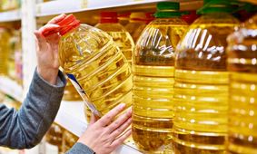 توزیع ۱۳۰ هزار تن روغن خام در کارخانه های روغن

