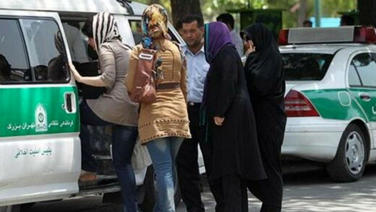 گشت‌ ارشاد به شهرها بازگشته‌ است؟/ عکس

