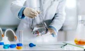 آیا می‌دانید در هفته به اندازه یک کارت بانکی پلاستیک می‌خوریم؟