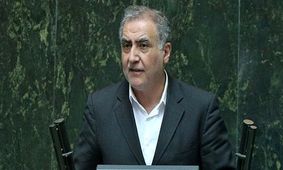 قرارداد یک شرکت مجعول با مجلس برای فروش «۳۰۰ خودرو» را در اختیار دارم/ بعدا درباره توزیع رانت «سایر وزرا» در بهارستان، اطلاع‌رسانی می‌کنم
