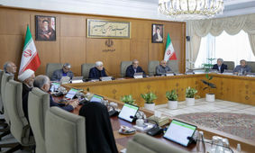 جلسه هیات دولت برگزار شد/ عکسی از حضور وزیر جدید اقتصاد

