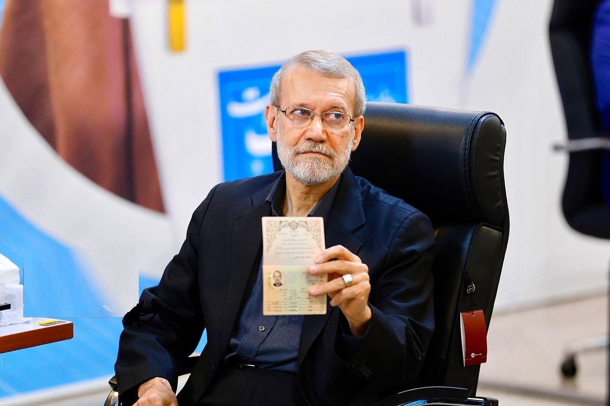 لاریجانی: بیش از یک میلیون پیام دریافت کرده‌ام

