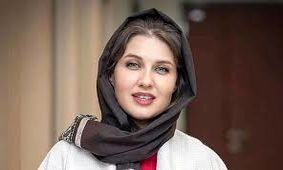 سفر در زمان؛ «گلوریا هاردی» و همسرش «ساعد سهیلی» در حرم امام رضا (ع) 
