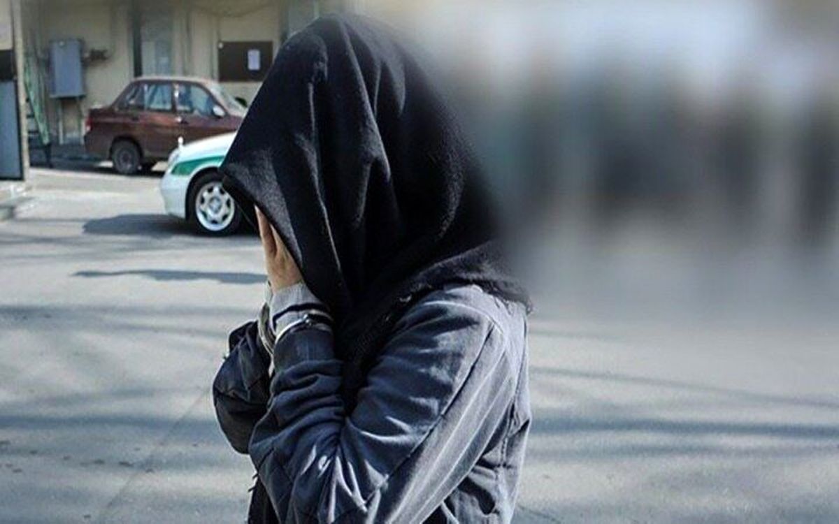 2 خواهر ضارب خانواده شهید خادم صادق در شیراز دستگیر شدند/ به دلیل تذکر لسانی رعایت حجاب، درگیری پیش آمده بود

