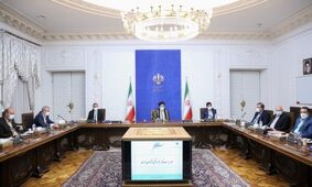 همه کارهای این دولت خوب است؛کارهای آن دولت بد بود