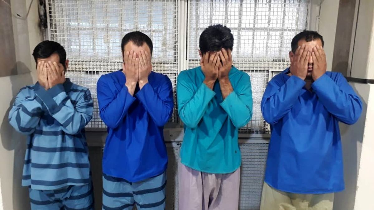 طناب دار بر گردن عامل جنایت برج سپید/ توقف حکم ۲ قاتل و یک متجاوز در لحظه آخر