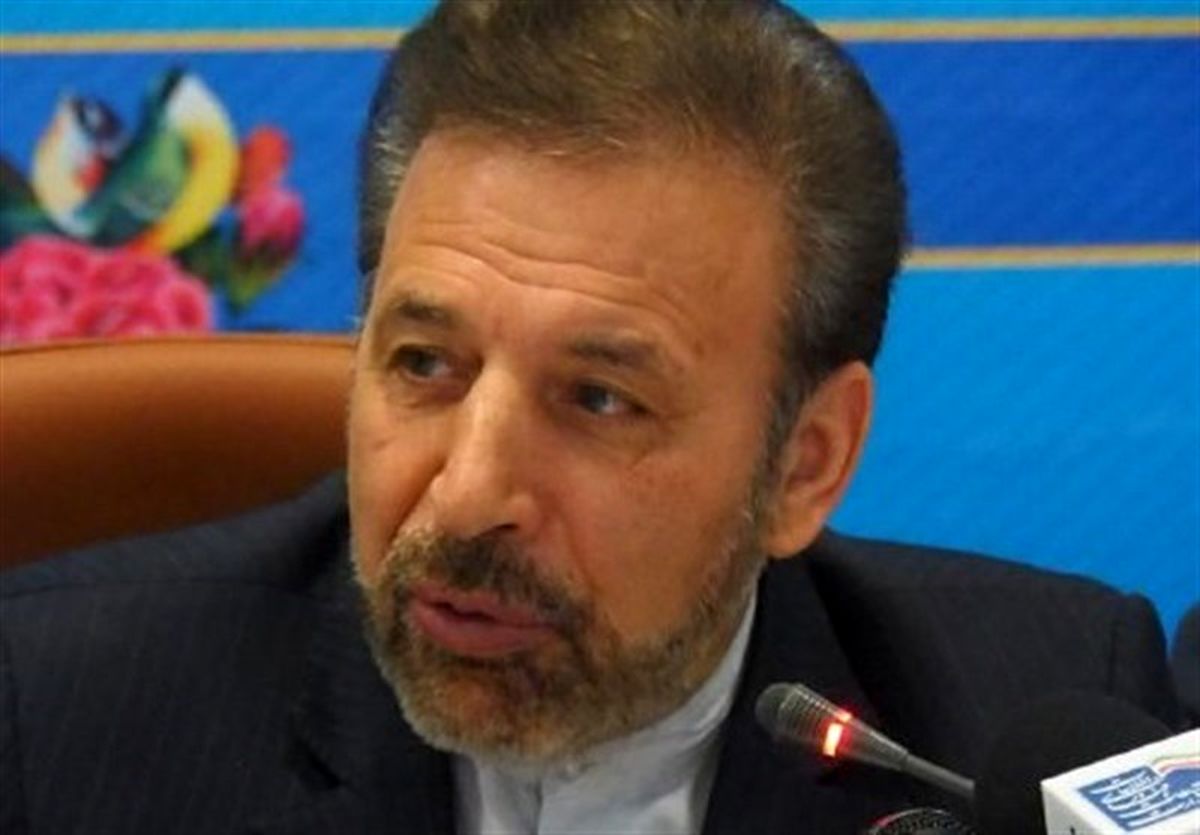 سیف:سوییچ کارت‌های بانکی در کشورهای همسایه میسر می‌شود/واعظی: شبکه پهن باند کشور ۷ برابر شد