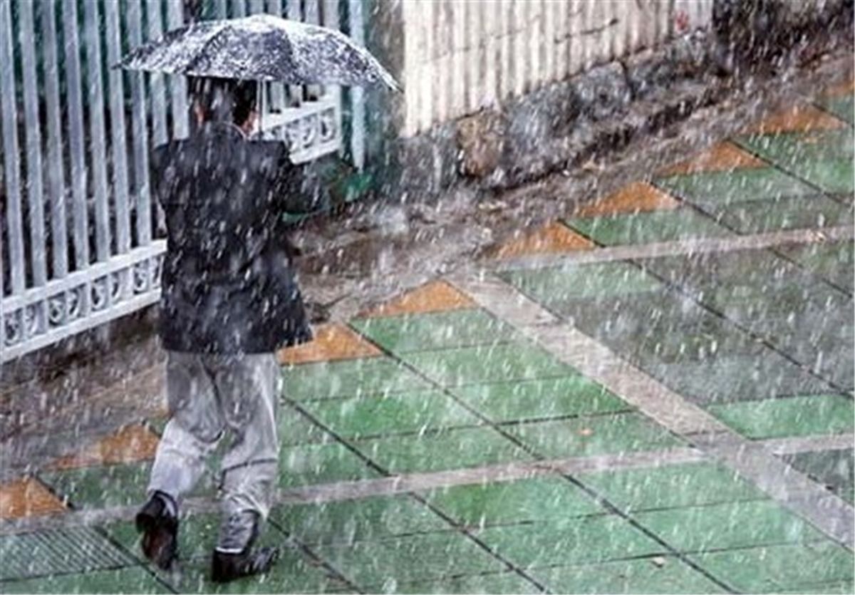 کاهش محسوس دما و برودت هوا در همدان/دمای هوا ۸ درجه سانتیگراد کاهش می‌یابد