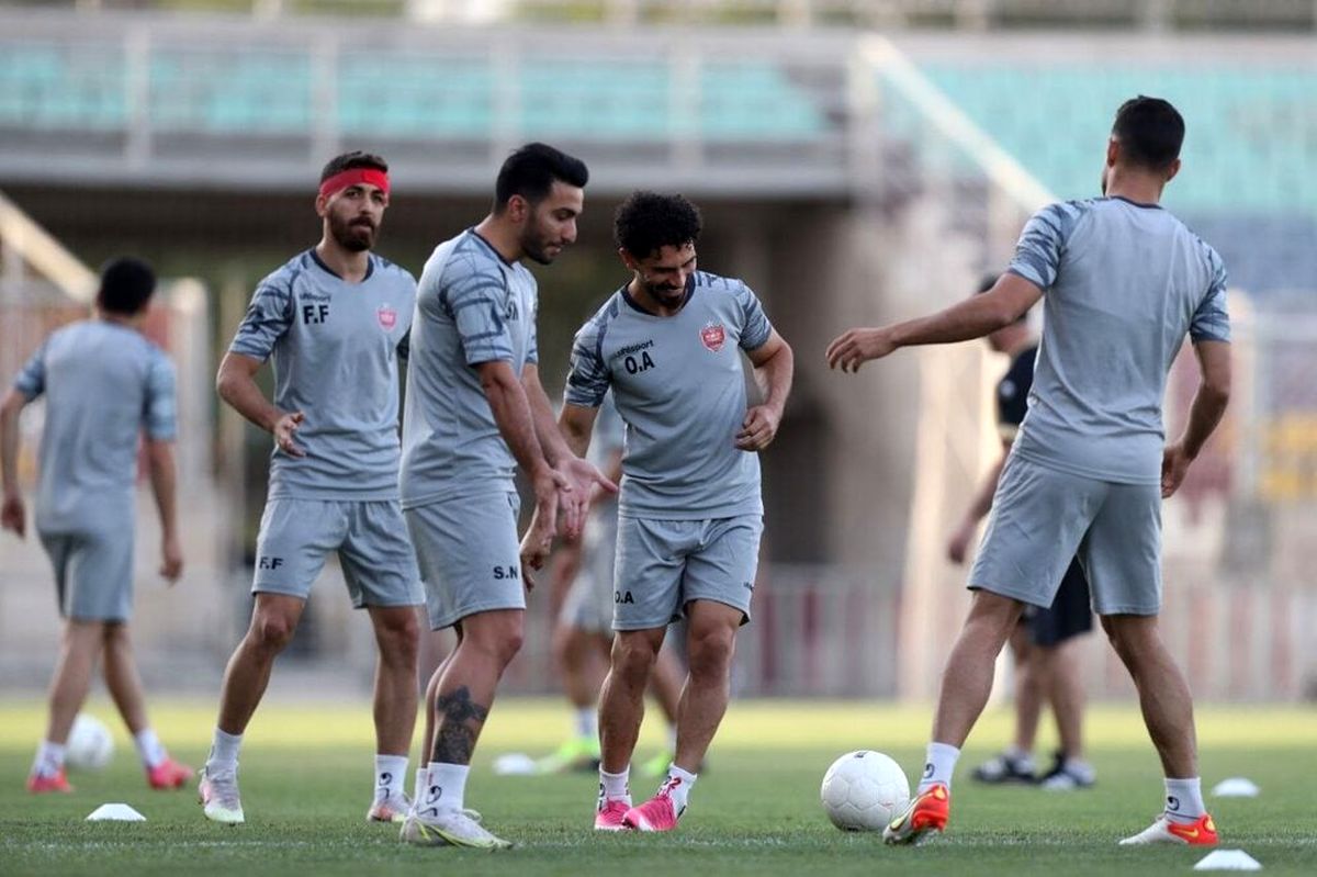 کاپیتان پرسپولیس تغییر کرد

