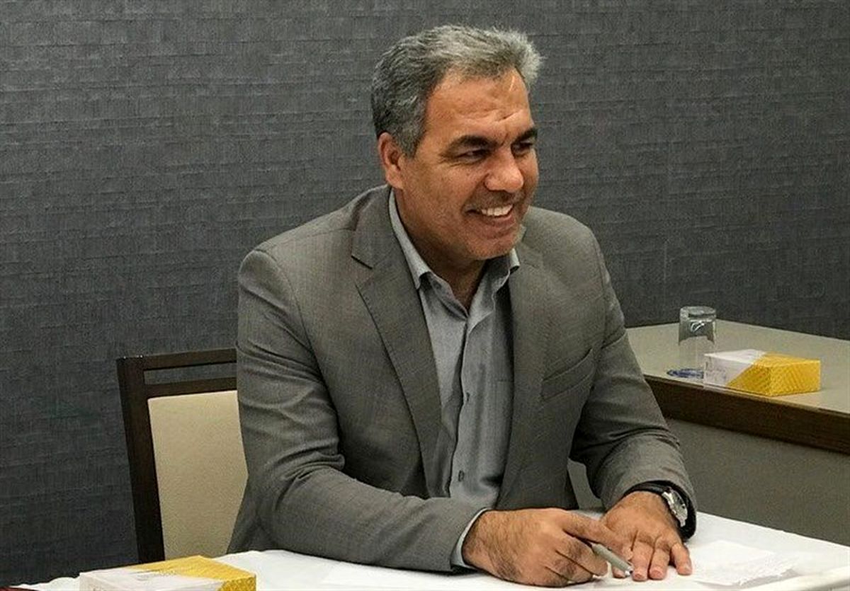 مدیر عامل باشگاه پرسپولیس : به هواداران گفتند می‌خواهی زنده بمانی، به ورزشگاه نرو! / فوتبال صحنه جنگ نیست