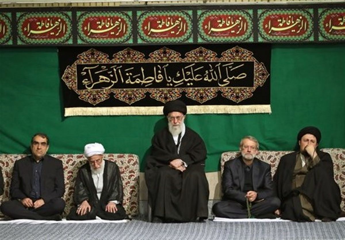 بازخوانی بیانات امام خامنه‌ای درباره سبک زندگی حضرت زهرا (س)؛ مدافع ولایت