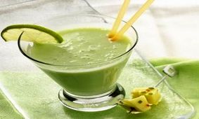 طرز تهیه اسموتی سیب و لیموترش