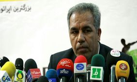 عرب به جای باشگاه پرسپولیس به ورزشگاه درفشی‌فر رفت!