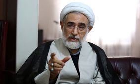 کنایه منتجب‌نیا به حجاریان: شرط گذاشتن برای انتخابات یعنی بازی در زمین رقیب/ فکر می‌کنید فرش قرمز برایمان پهن می‌کنند؟