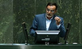 زاهدی، نماینده اصولگرا: چرا کریمی قدوسی وقتی لیست دوتابعیتی‌ها با ظن و گمان است آن را منتشر می کند؟