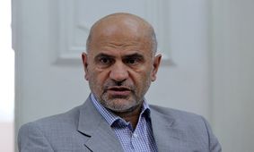 فرشاد مومنی: در این نظام مالیاتی صاحبان درآمدهای بی‌زحمت تشویق و درآمدهای کوچک تنبیه می‌شوند