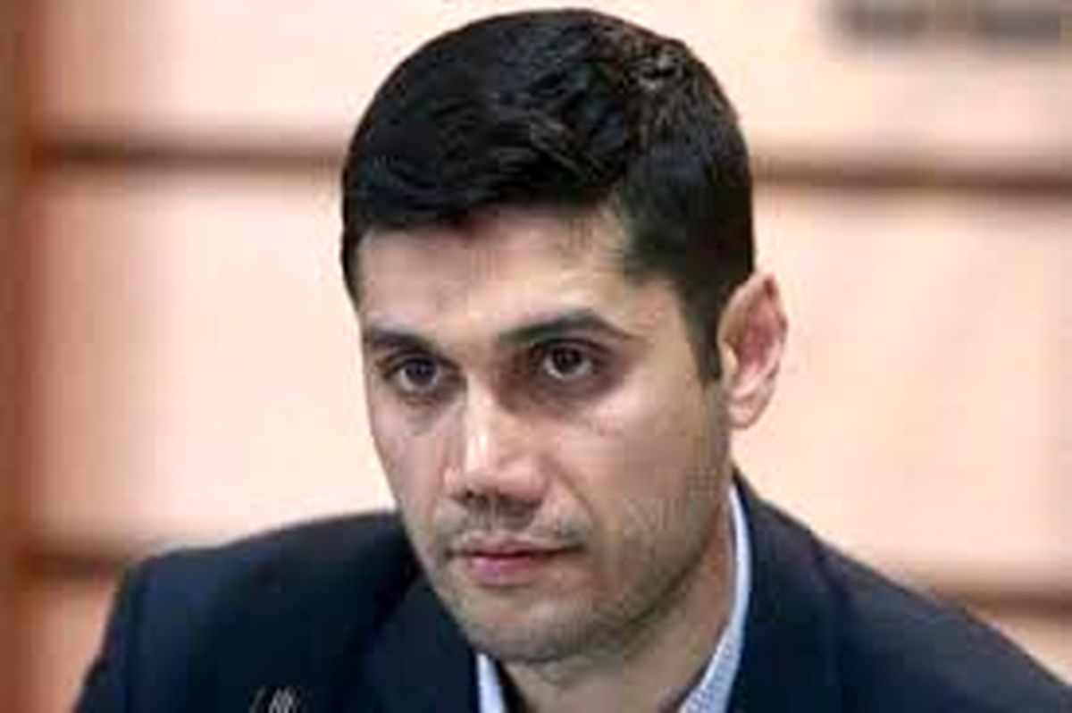 مدیرعامل صندوق بازنشستگی کشور چقدر حقوق می‌گیرد؟