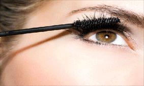 آموزش ساخت ریمل گیاهی پرپشت کننده مژه