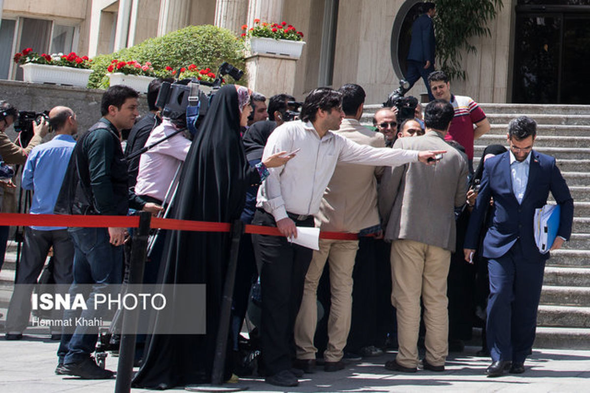 جهرمی: خودکفایی دولت برای توسعه شبکه ثابت کشور به هفتاد درصد رسیده است