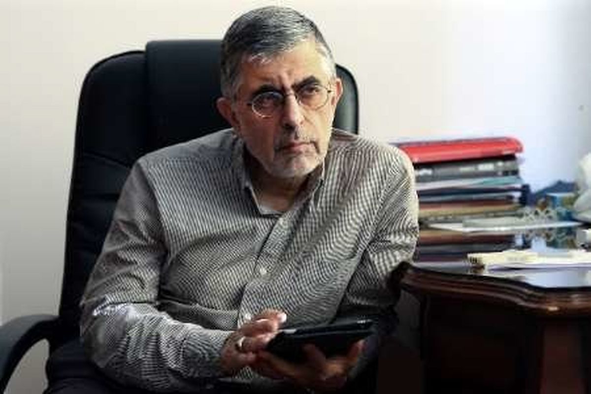 کرباسچی: به خاتمی احترام می‌گذاریم اما او نقش رهبری ندارد