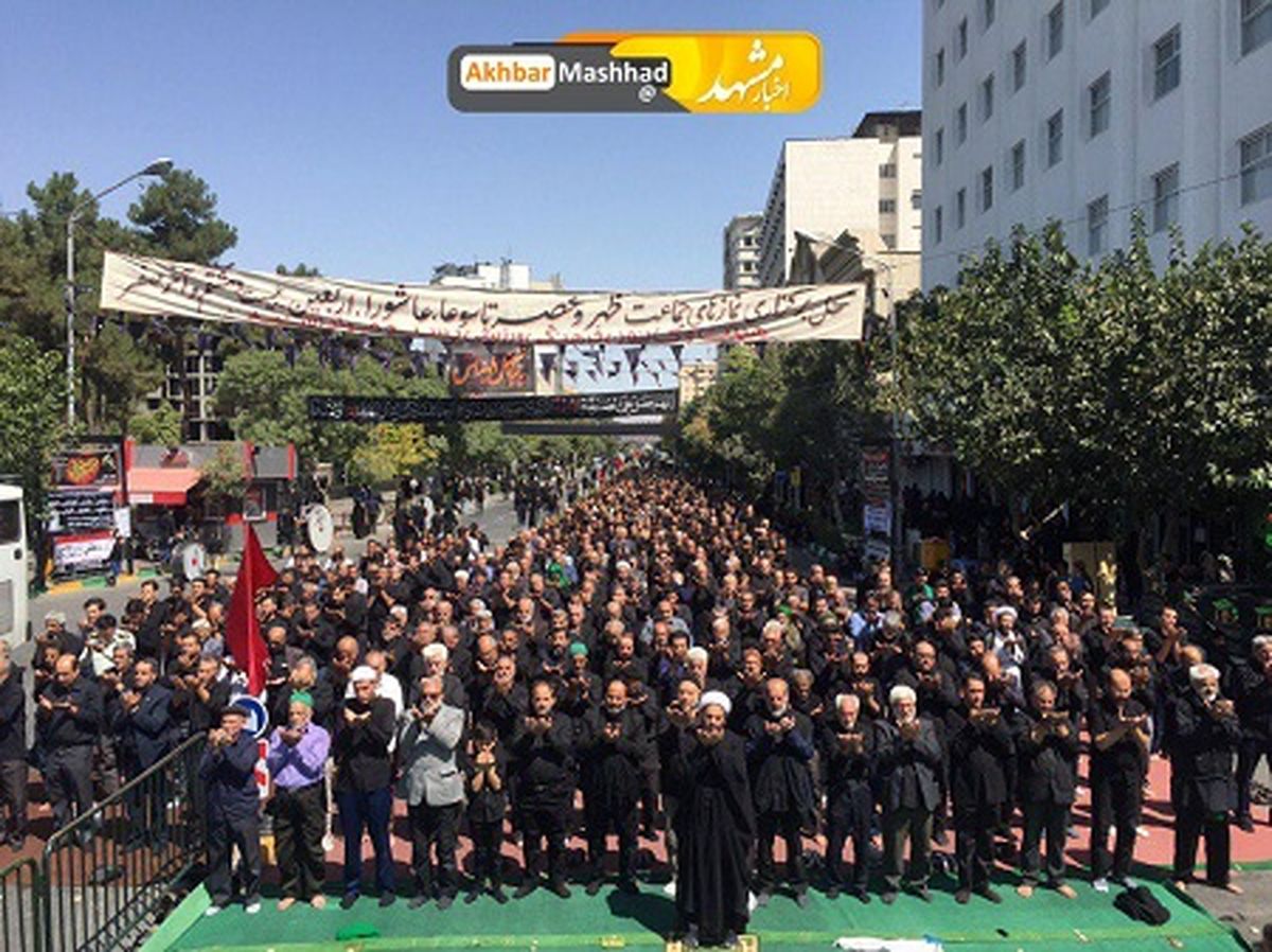 برگزاری نماز ظهر عاشورا در محورهای منتهی به حرم مطهر