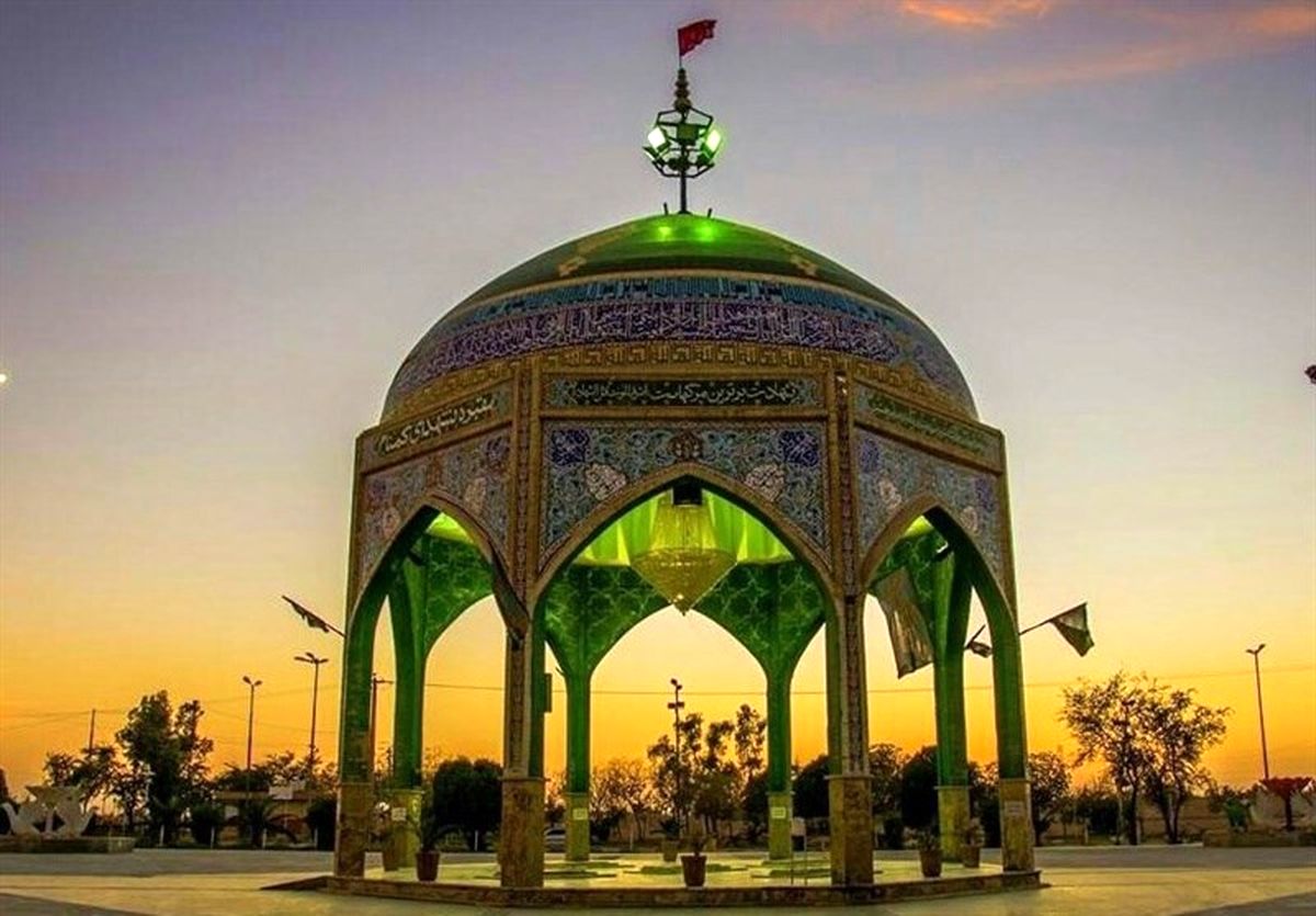 نمایشگاه زهرائیان تیپ ۷۲ نیروی زمینی ارتش در یادمان شهدای گمنام اندیمشک‌ راه‌اندازی شد
