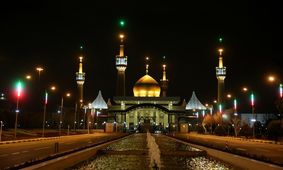 لغو مراسم عزاداری پرشور یزدی‌ها در حرم امام