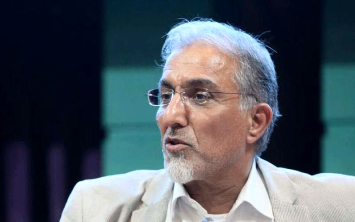 گرانی دلار یک کودتای ارزی بود که با همکاری دولت و مجلس اتفاق افتاد/ امروز اقتصاد آزاد به معنی مافیایی داریم/ تحریم‌ها بهانه‌ای برای چپاولگران است
