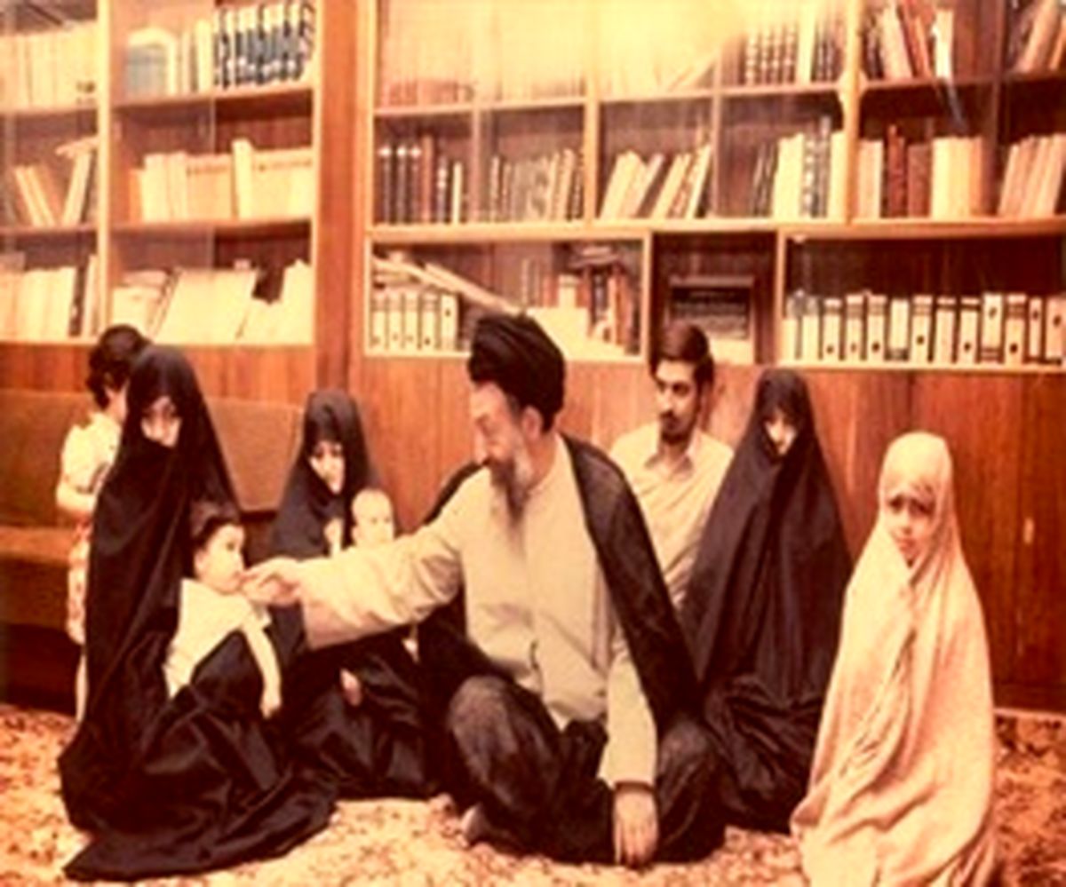 استقبال شهید بهشتی از رانندگی کردن همسرش /روایت فرزندان از خصوصی‌های جالب زندگی پدر