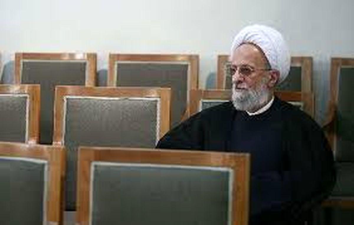 رمز و راز سکوتِ انتخاباتی آیت‌الله مصباح یزدی /آیا فرمان حمایت از ابراهیم رئیسی صادر شده است؟