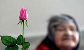 بیمه سلامت چقدر از هزینه‌های درمان سالمندان را می‌پردازد؟