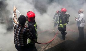 بازار اروند خرمشهر در آتش سوخت