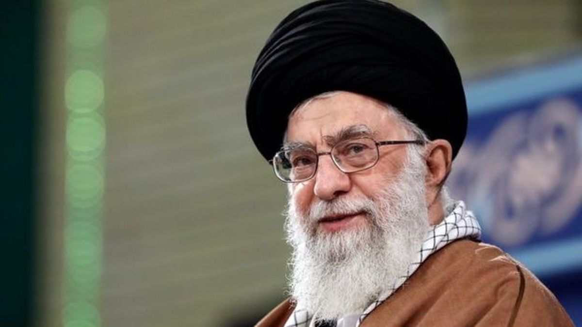 کلیپ جدید سایت رهبر انقلاب درباره حواشی ایجاد شده درباره بنزین