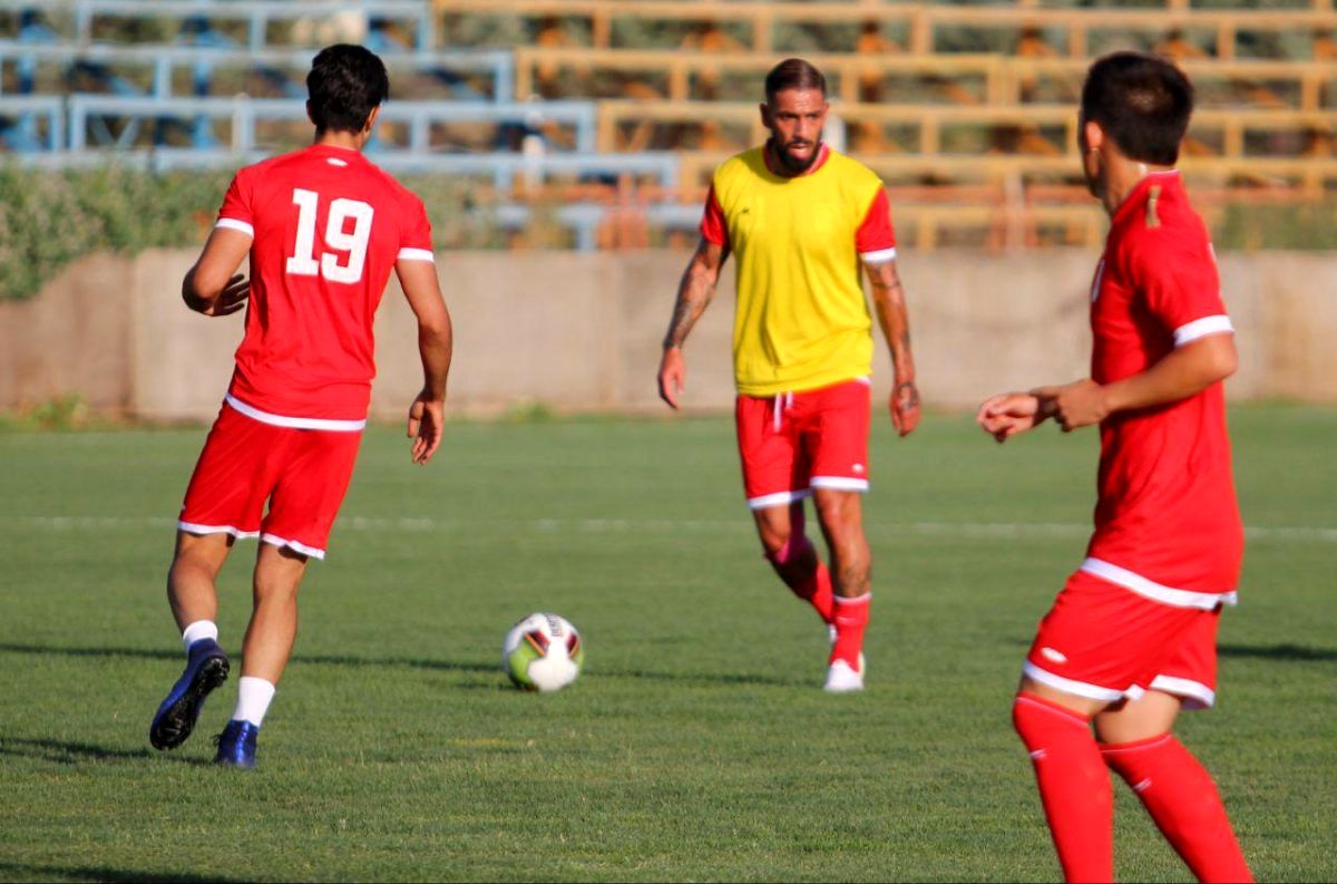 تراکتور، استخدام مانجا را تکذیب کرد