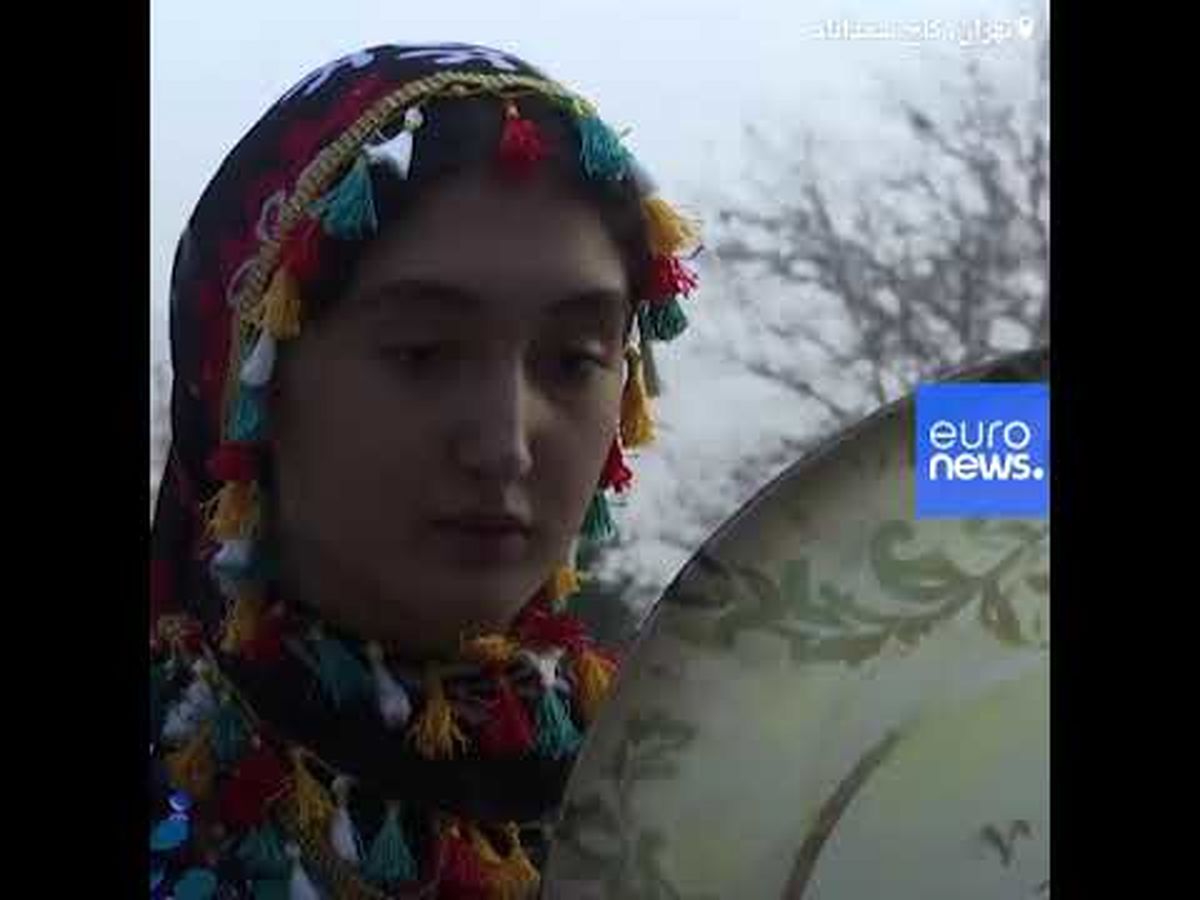 فیلم| جشن شب یلدا در کاخ سعدآباد با چاشنی رقص کردی و دف‌نوازی