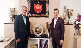 عرب پاسخ انصاری‌فرد را داد