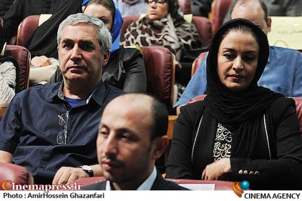مریلا زارعی دستیار حاتمی کیا می شود