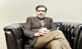 صادق خرازی: آمریکایی‌ها مظهر «بدعهدی ایام» هستند / برای ۲۰۰ میلیون شغل هم می‌توانیم حرف داشته باشیم