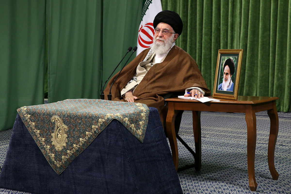 ۷ مطالبه رهبرانقلاب در مبارزه با مفاسد اقتصادی/هیچکس مستثنی نیست