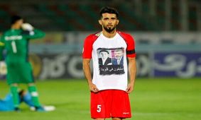 چرا بشار در عکس جشن قهرمانی پرسپولیس نیست؟