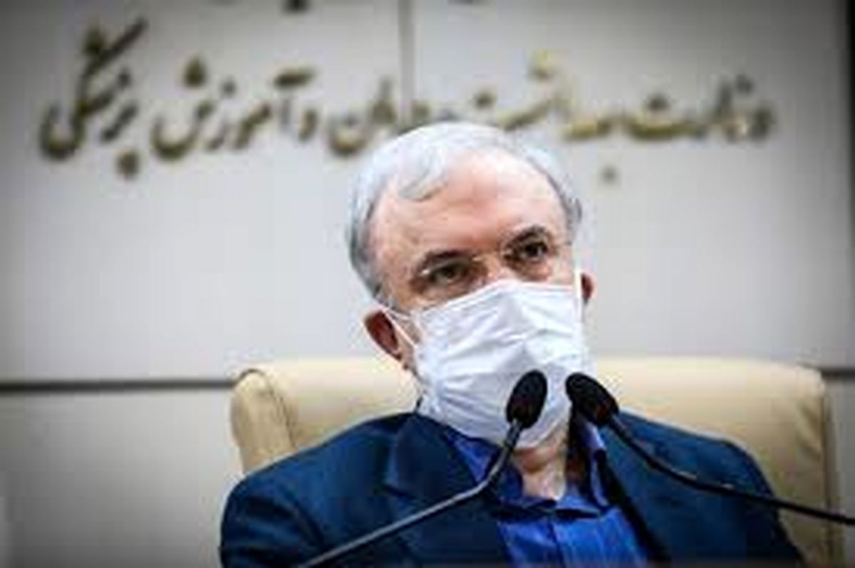 نمکی: ‌زمانی که عده‌ای پول پارو می کنند، پزشکان اندوه جارو می کنند/ وقتي از تعرفه مي‌گويند من شرمسار مي‌شوم