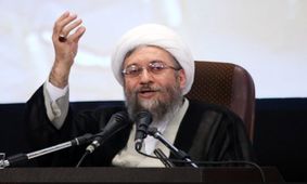 شما چه کاره اید که بخواهید حصر را بشکنید؟‎