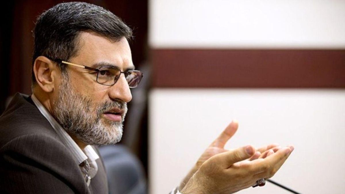 لازم است مدتی در کشور نظام پارلمانی حاکم شود