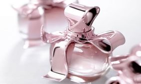 آیا عطر زدن روزه را باطل می کند؟