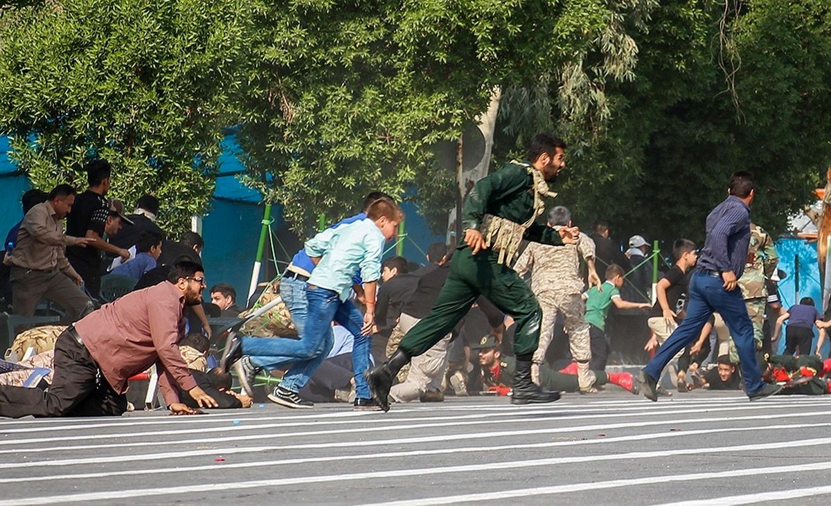 صدور حکم بدوی عوامل حادثه تروریستی رژه اهواز